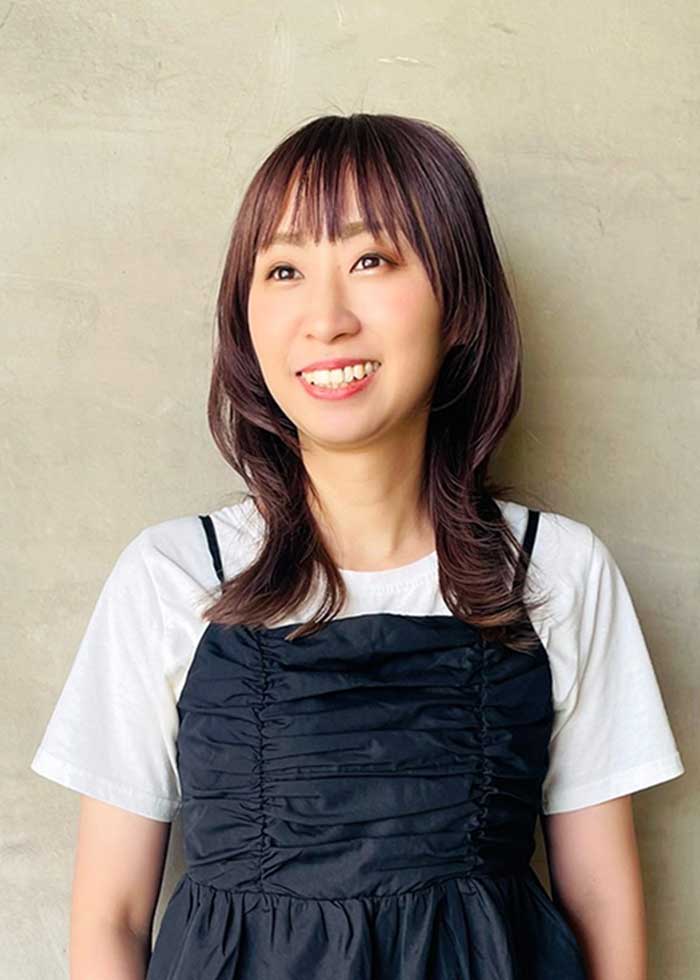岡本麻衣子